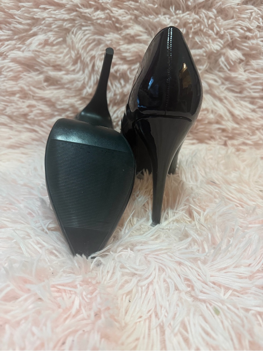 Classic Black Patent High Heel Pumps - Women - Picture 2 of 3